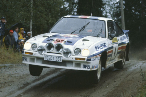 Ari Vatanen al Rallye des 1000 Lacs nel 1983